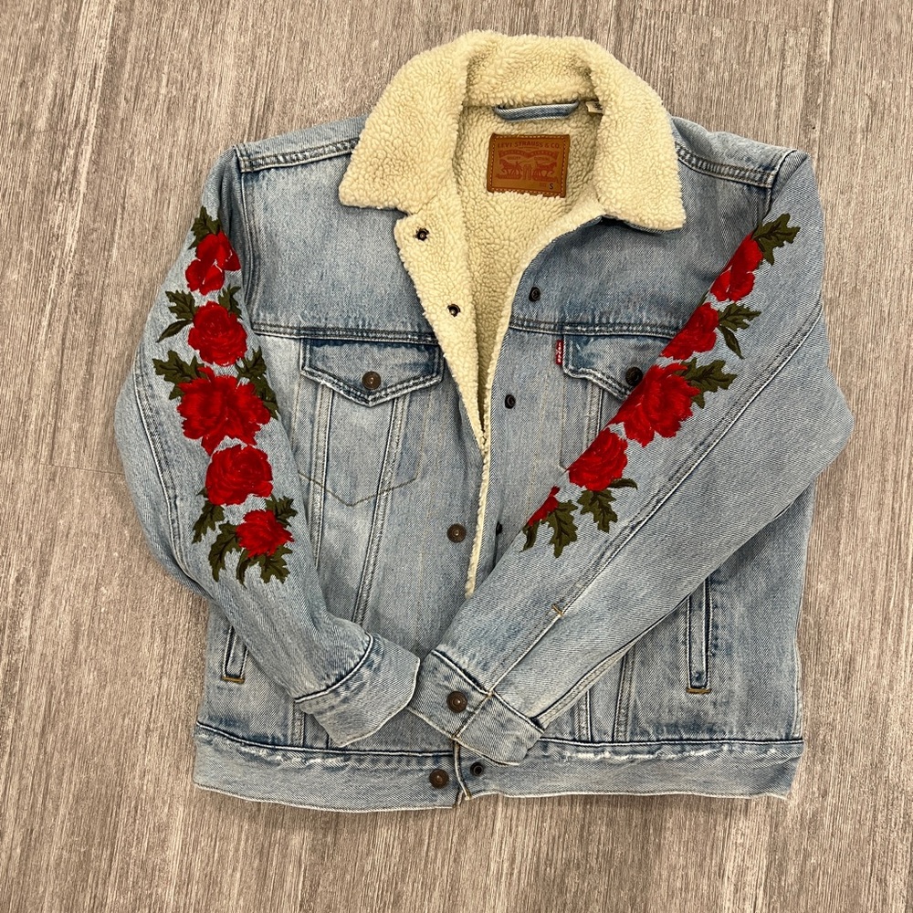Levi’s Sherpa jacket